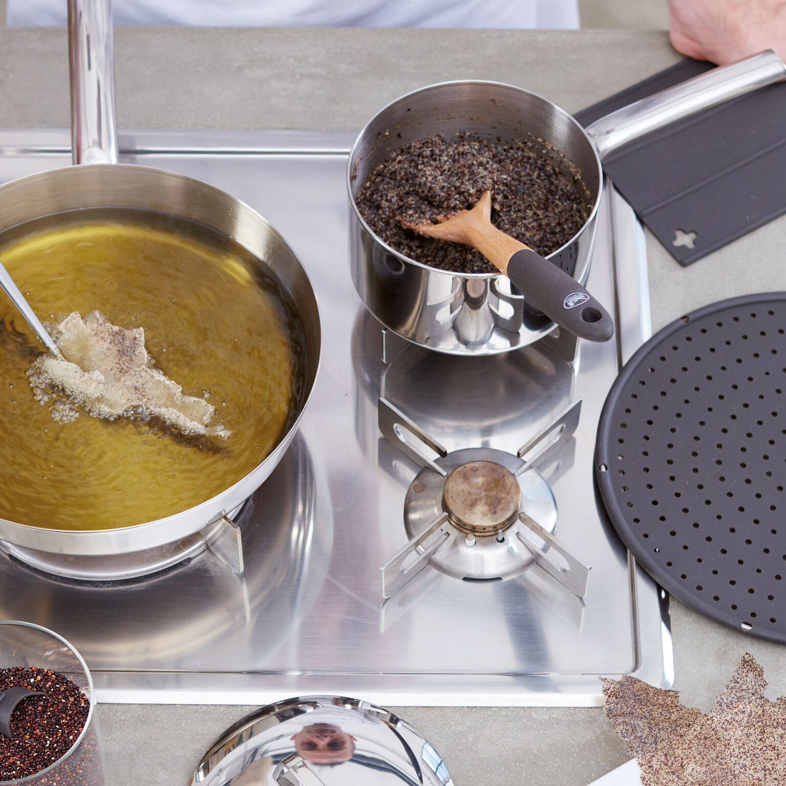 Крышка силиконовая от брызг 28 см., Sambonet Gadgets 
https://spb.v-b.ru
г.Санкт-Петербург
eshop@v-b.spb.ru
+7(812)3801977