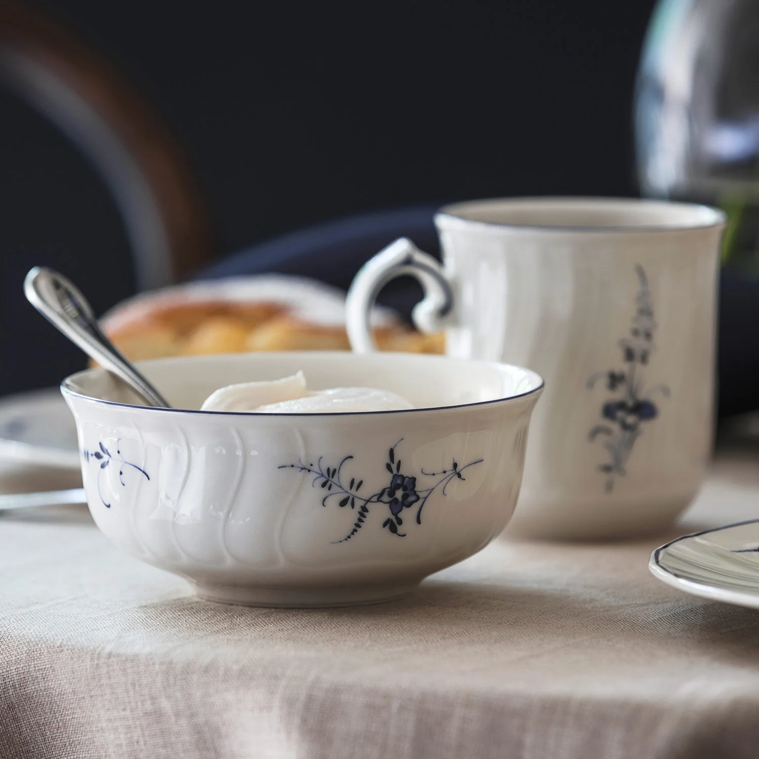 Кружка 290мл, Old Luxembourg
https://spb.v-b.ru
г.Санкт-Петербург
eshop@v-b.spb.ru
+7(812)3801977