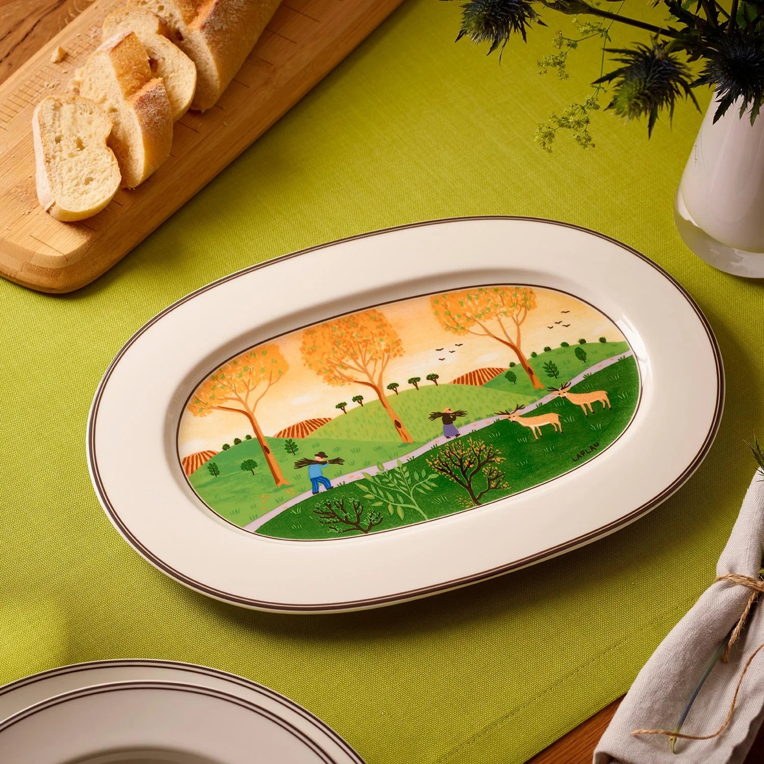 Овальное блюдо 34см, Design Naif 
https://spb.v-b.ru
г.Санкт-Петербург
eshop@v-b.spb.ru
+7(812)3801977