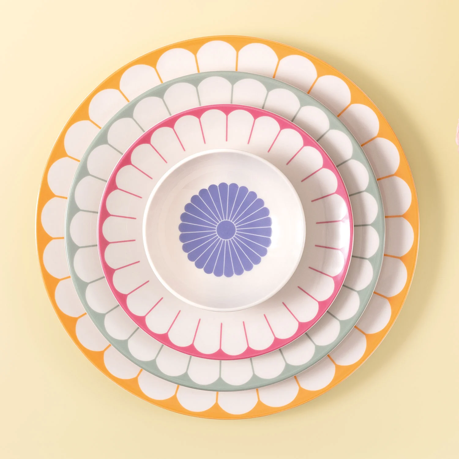 Fleur Couleur Блюдо сервировочное 32 см Villeroy & Boch
https://spb.v-b.ru
г.Санкт-Петербург
eshop@v-b.spb.ru
+7(812)3801977