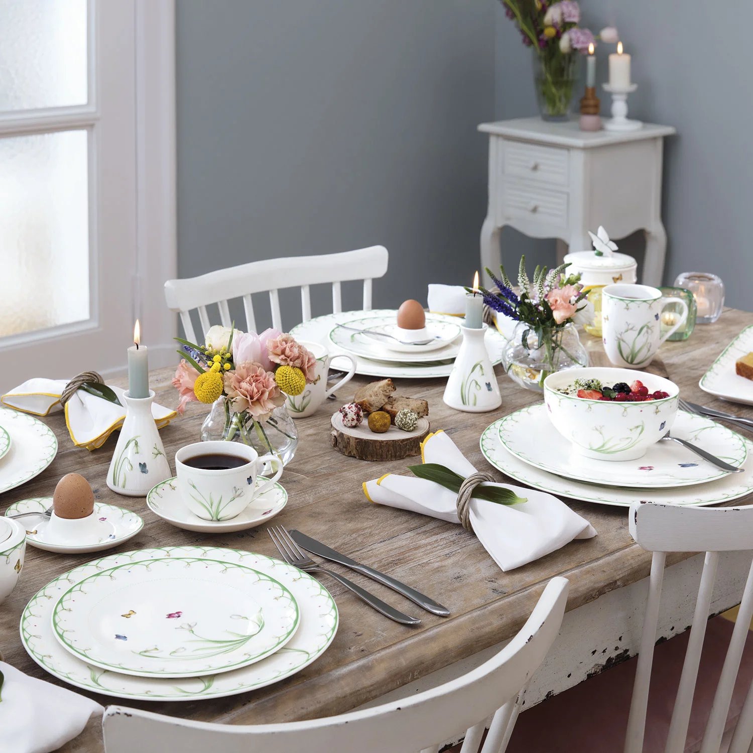 Шкатулка 14см, "Красочная весна" Colourful Spring
https://spb.v-b.ru
г.Санкт-Петербург
eshop@v-b.spb.ru
+7(812)3801977