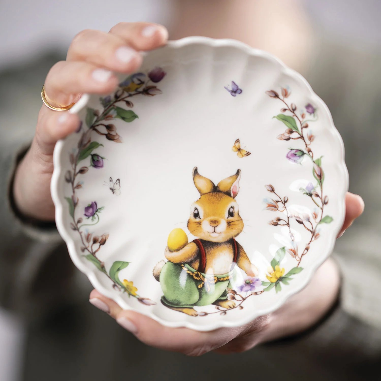 Индивидуальный салатник 16см, "Кролик Пол" Spring Fantasy
https://spb.v-b.ru
г.Санкт-Петербург
eshop@v-b.spb.ru
+7(812)3801977