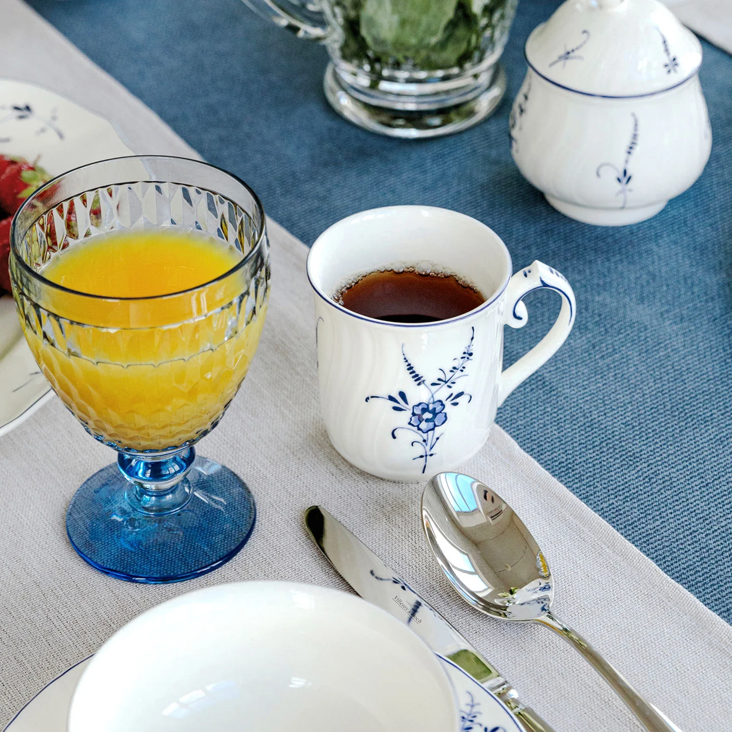 Кружка 290мл, Old Luxembourg
https://spb.v-b.ru
г.Санкт-Петербург
eshop@v-b.spb.ru
+7(812)3801977