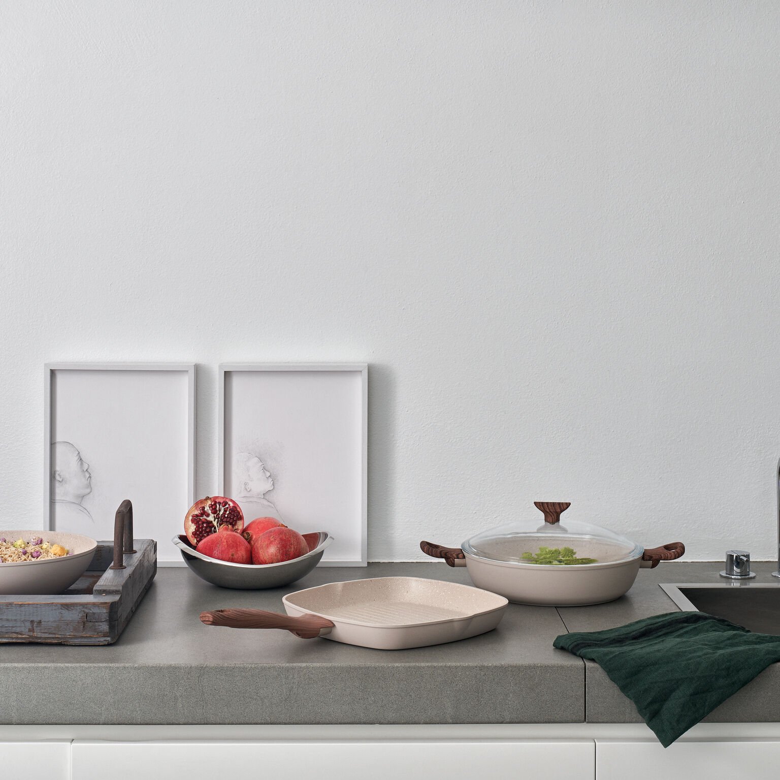 Сковорода 28 см., Sambonet, Pink Rock & Rose
https://spb.v-b.ru
г.Санкт-Петербург
eshop@v-b.spb.ru
+7(812)3801977