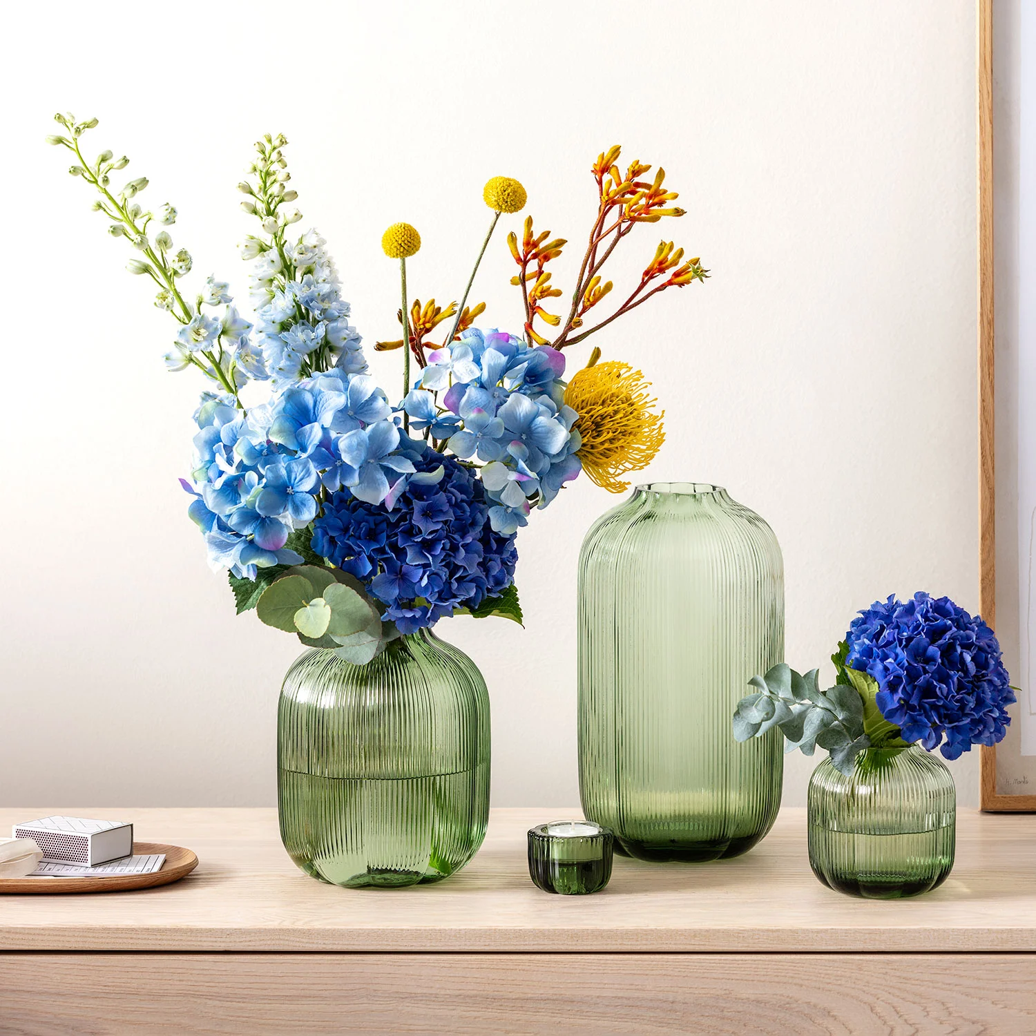 Fleur Vert Glass Ваза 28 см Villeroy & Boch
https://spb.v-b.ru
г.Санкт-Петербург
eshop@v-b.spb.ru
+7(812)3801977