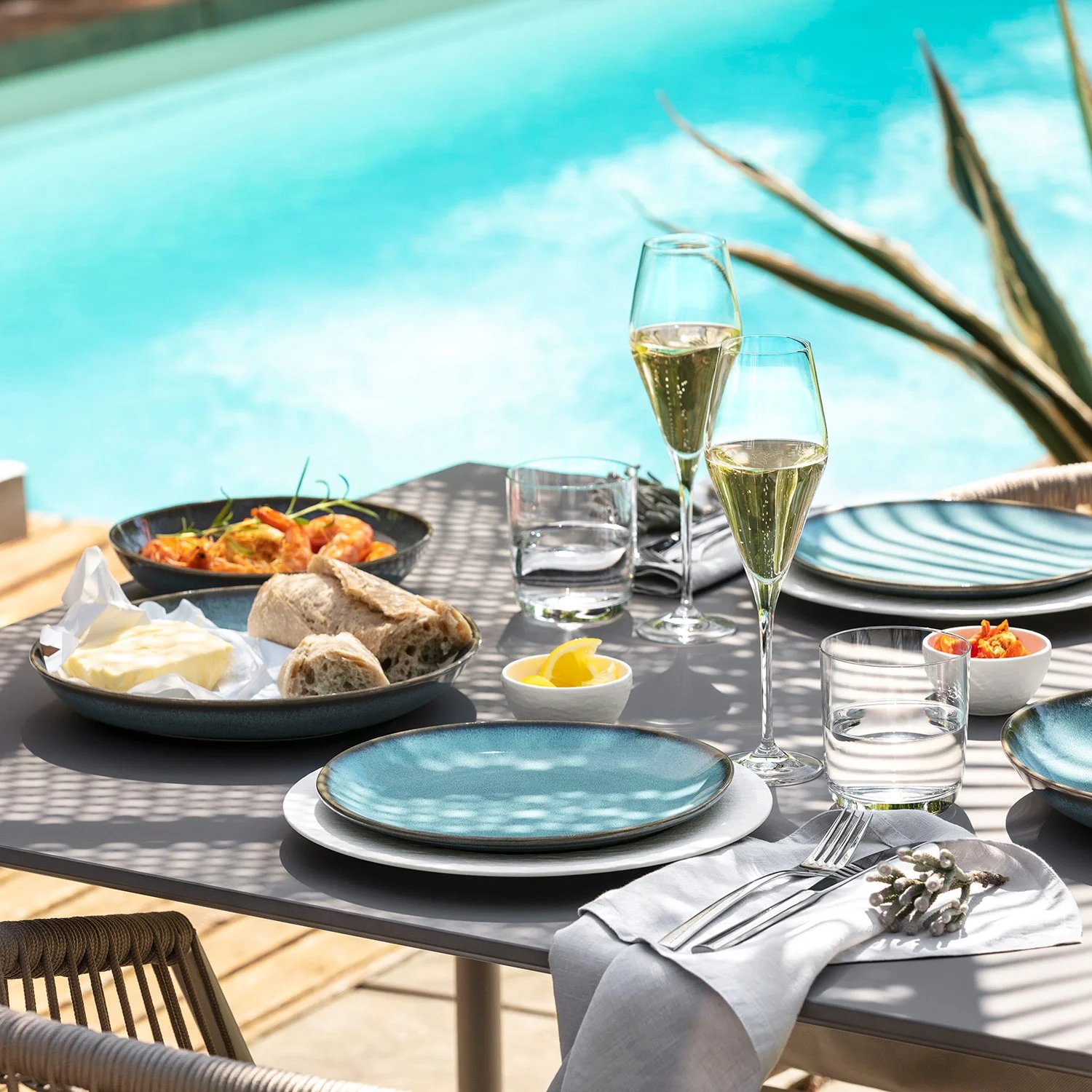 La Divina Набор бокалов для шампанского 4 шт  Villeroy & Boch
https://spb.v-b.ru
г.Санкт-Петербург
eshop@v-b.spb.ru
+7(812)3801977