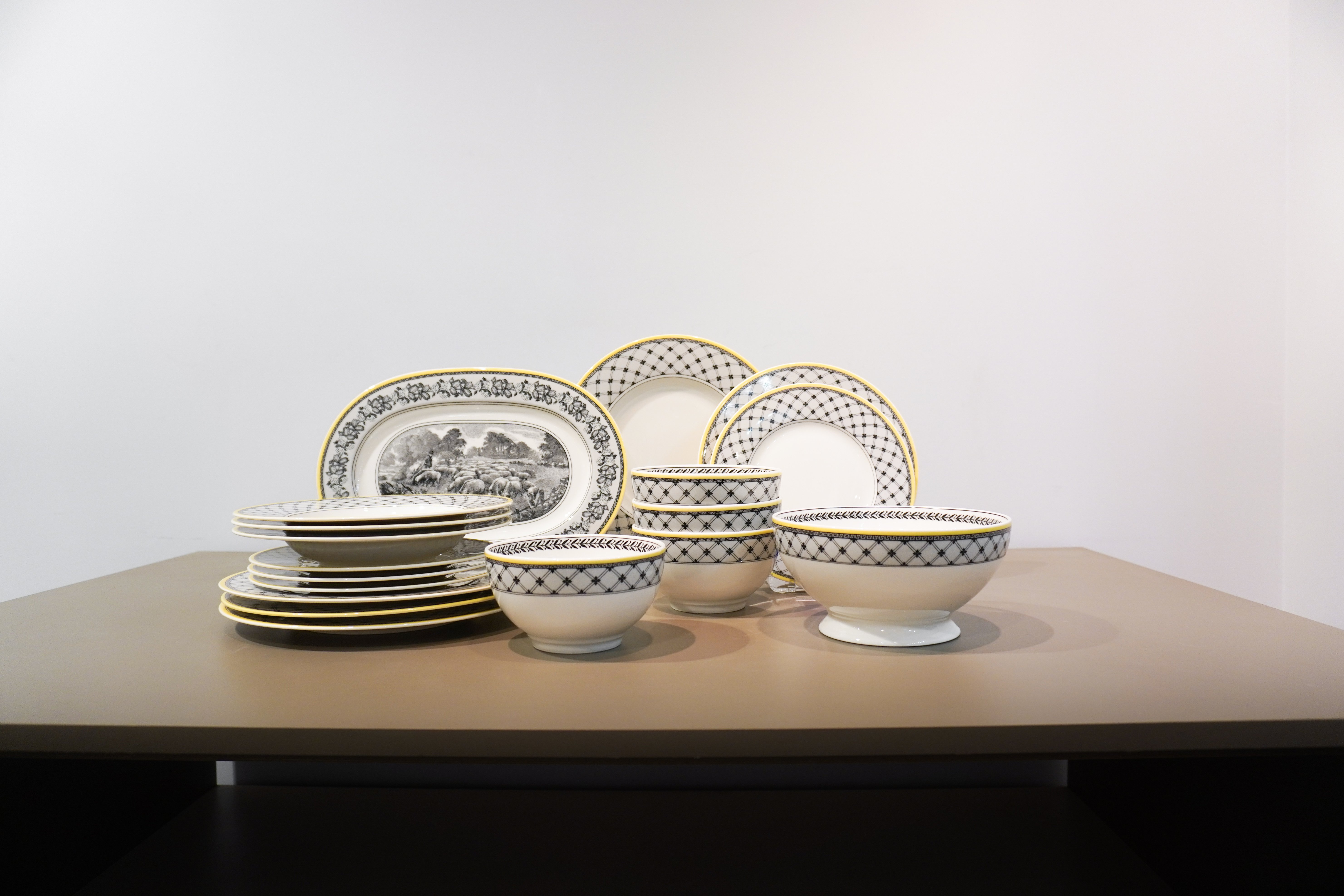 Столовый сервиз на 4 персоны, 18 предметов, Audun () Villeroy & Boch - spb.v-b.ru