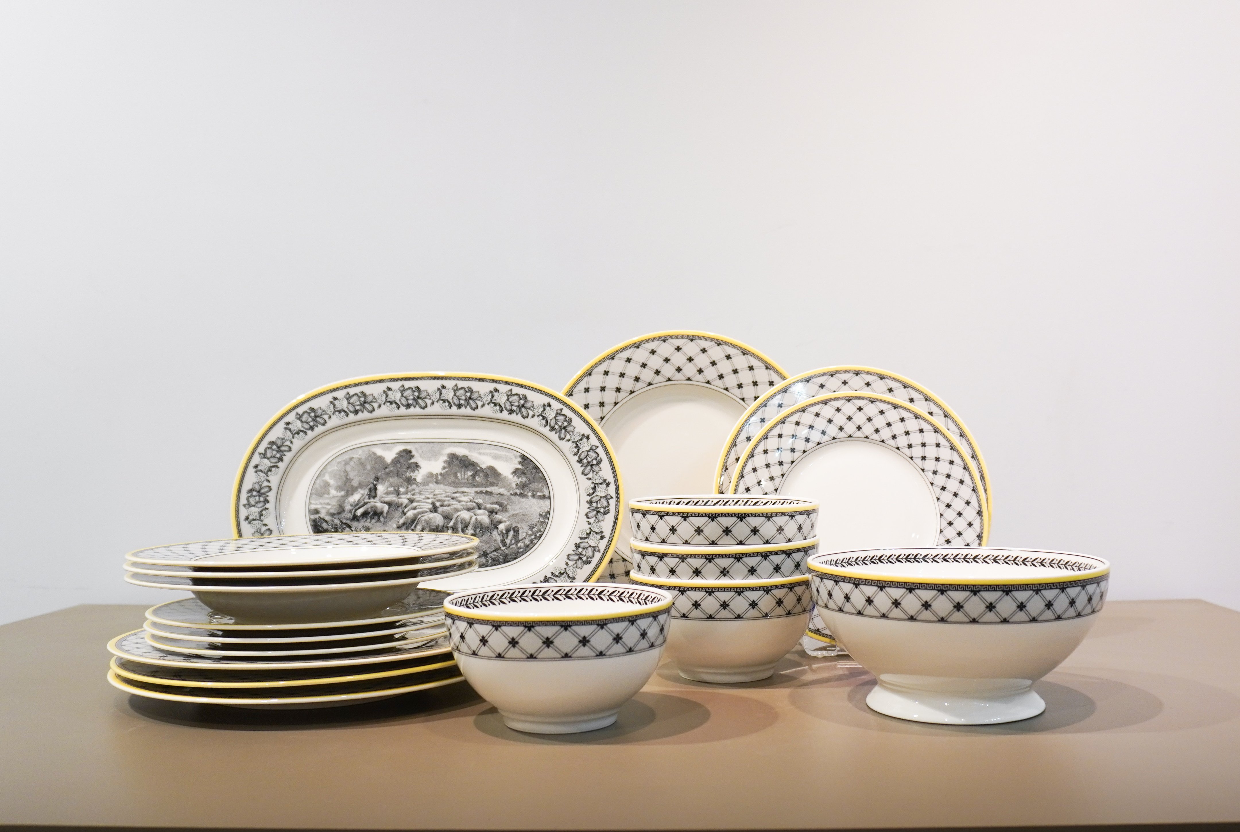 Столовый сервиз на 4 персоны, 18 предметов, Audun () Villeroy & Boch - spb.v-b.ru