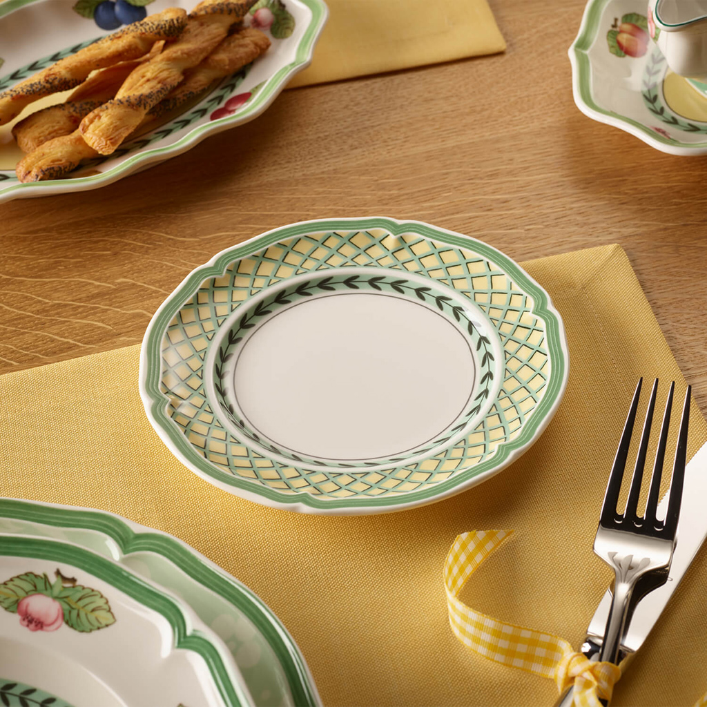 Пирожковая тарелка 17 см, French Garden Orange
https://spb.v-b.ru
г.Санкт-Петербург
eshop@v-b.spb.ru
+7(812)3801977