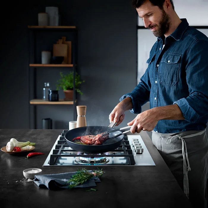 Steak Profi Сковорода 24 см  (1771246021) WMF - spb.v-b.ru