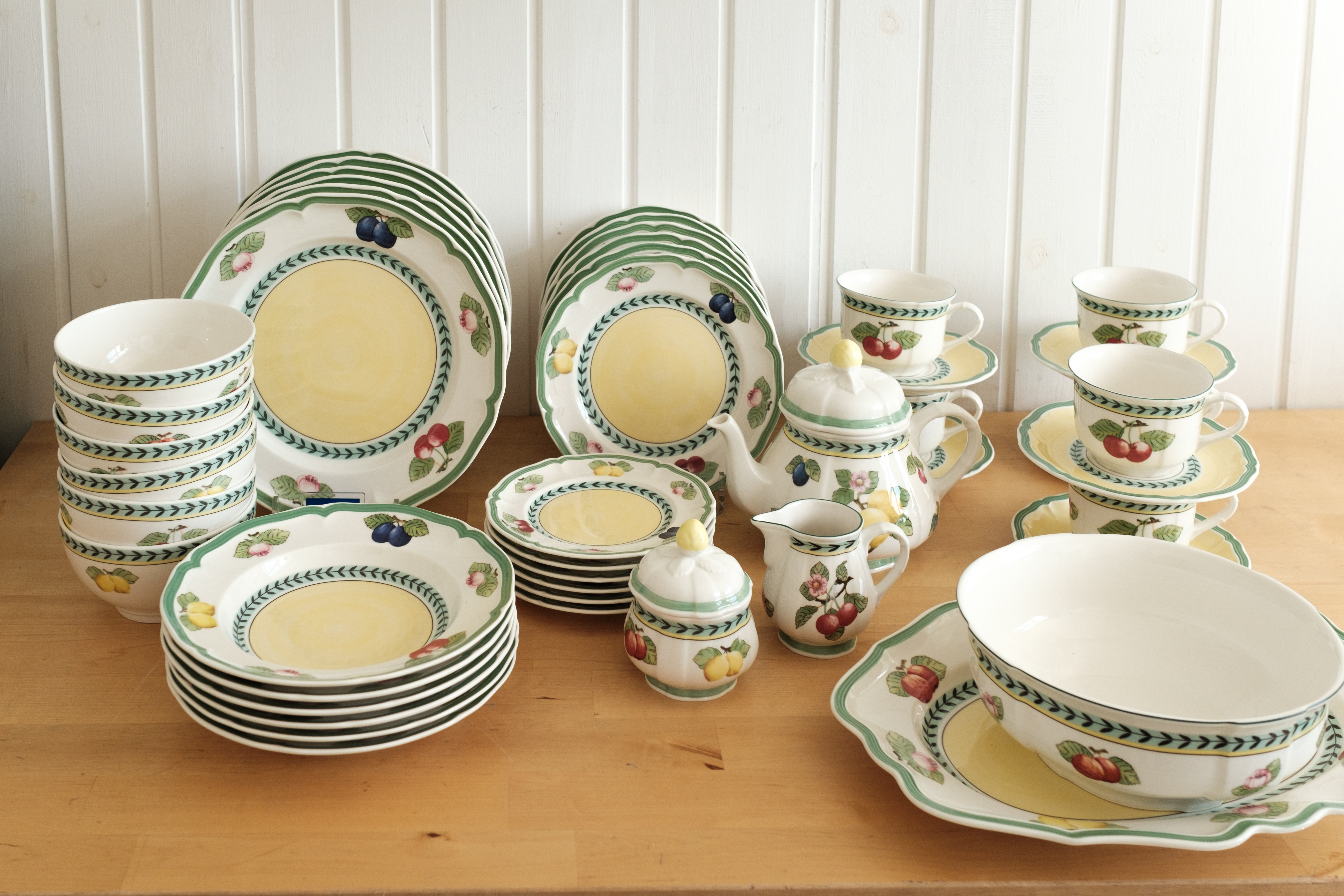 Чайно-столовый сервиз на 6 персон, 41 предмет, French Garden (AZ10228166) Villeroy & Boch - spb.v-b.ru