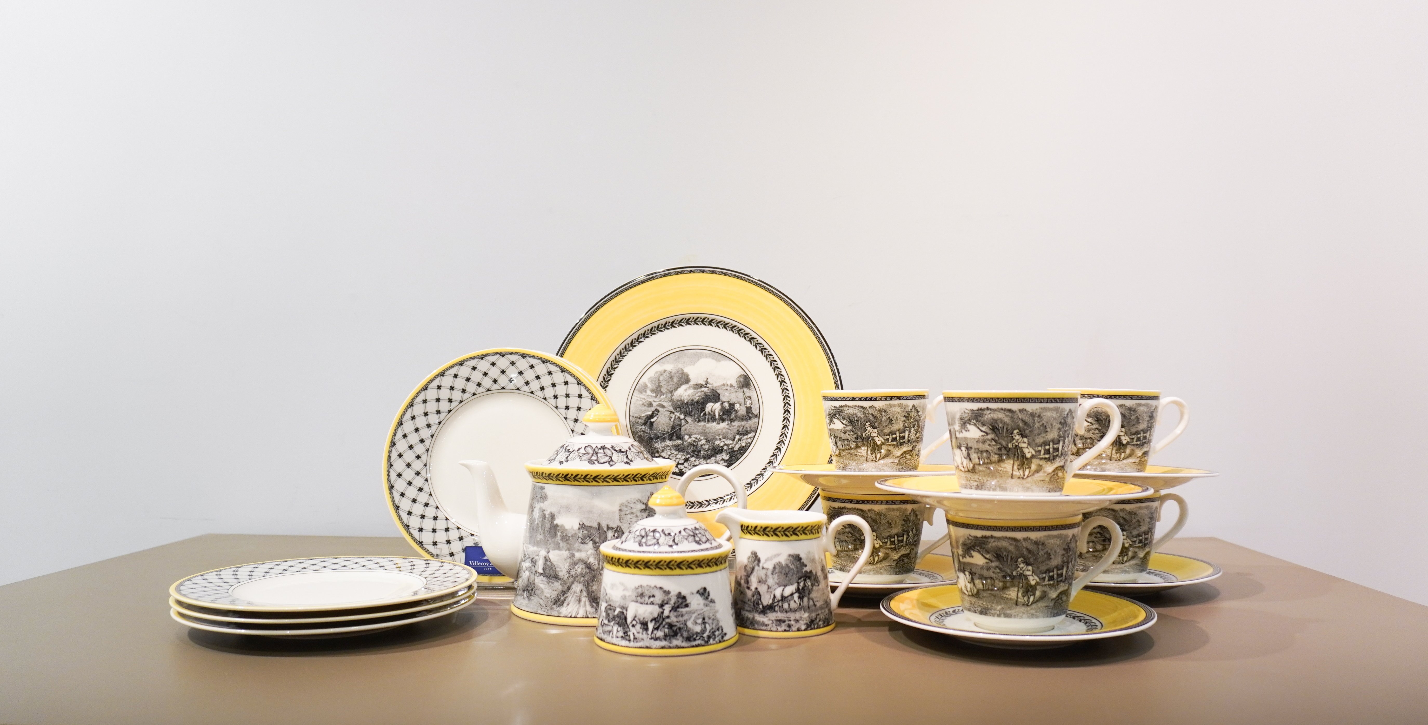 Чайный сервиз на 6  персон, 22 предмета, Аudun