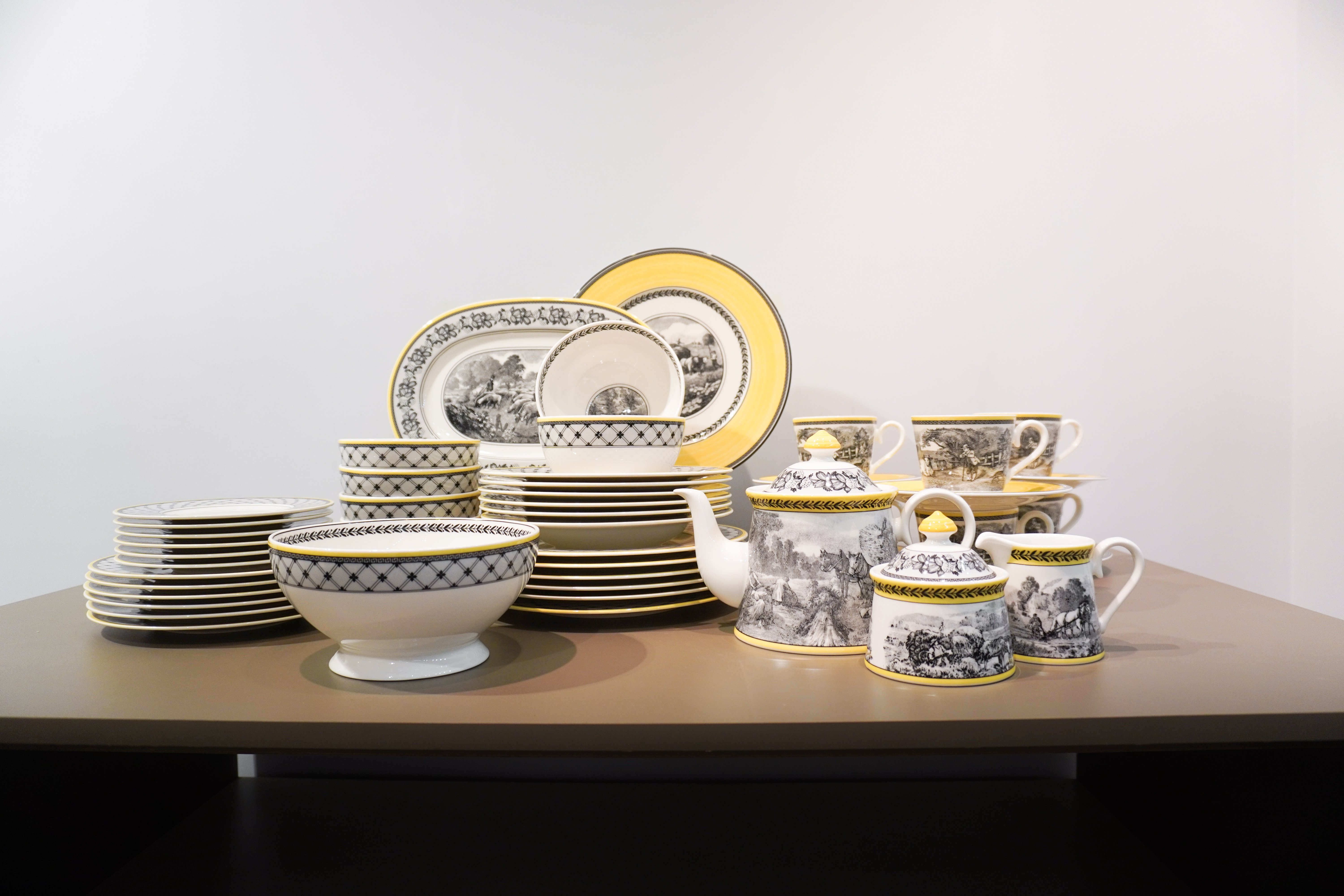 Чайно-столовый сервиз на 6 персон,  42 предмета, Audun () Villeroy & Boch - spb.v-b.ru