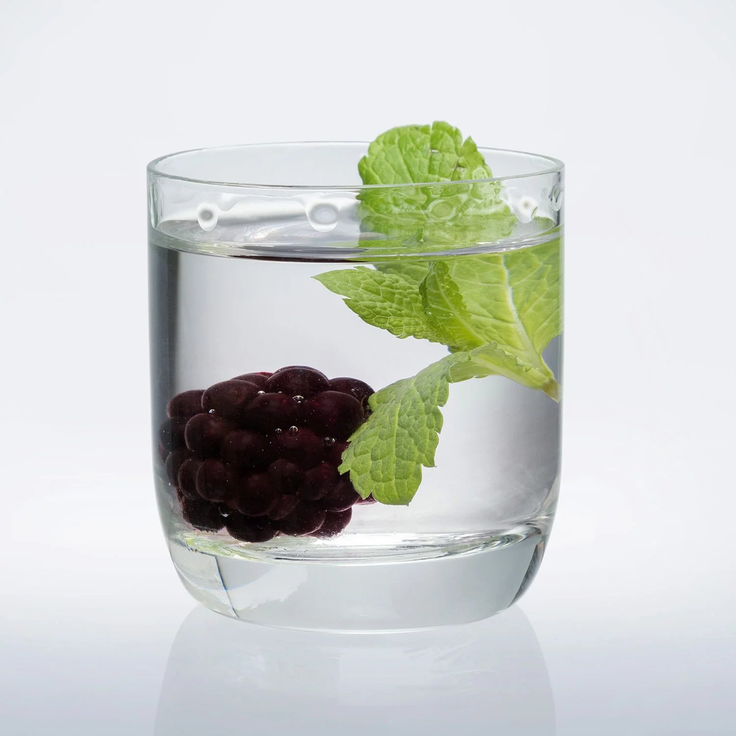 La Divina Набор стопок-шот 4 шт 60 мл  Villeroy & Boch
https://spb.v-b.ru
г.Санкт-Петербург
eshop@v-b.spb.ru
+7(812)3801977