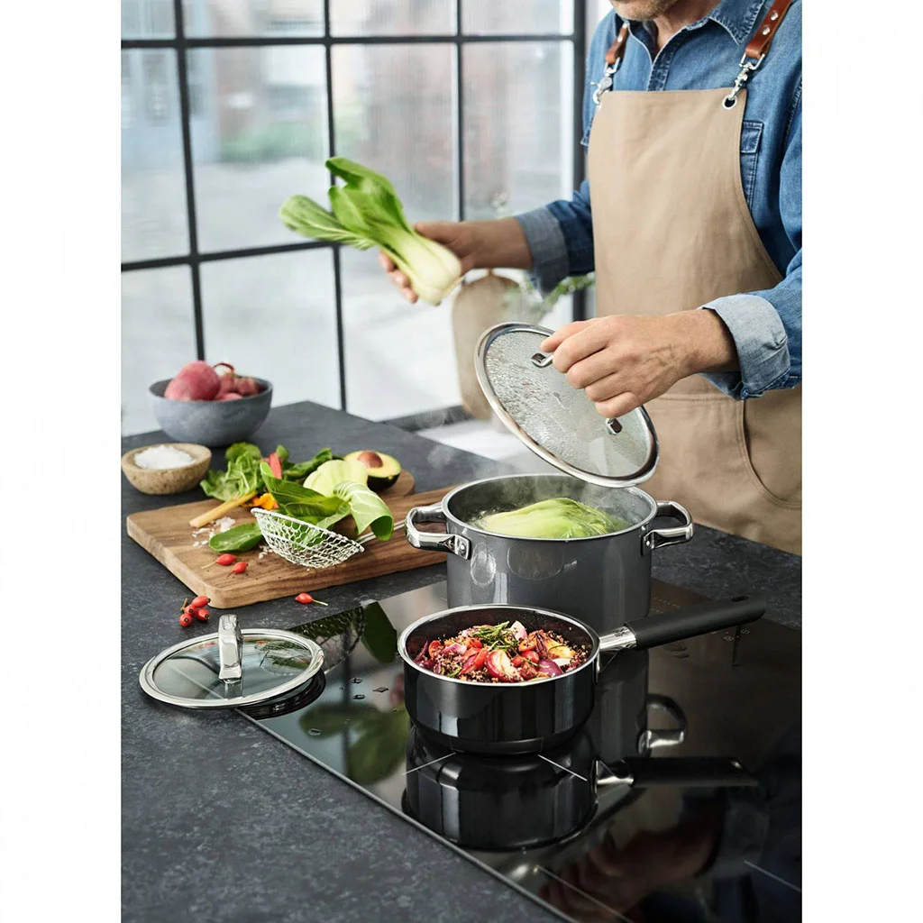 Fusiontec Mineral Кастрюля низкая 2,4 л/20 см Platinum (0514585290) WMF - spb.v-b.ru