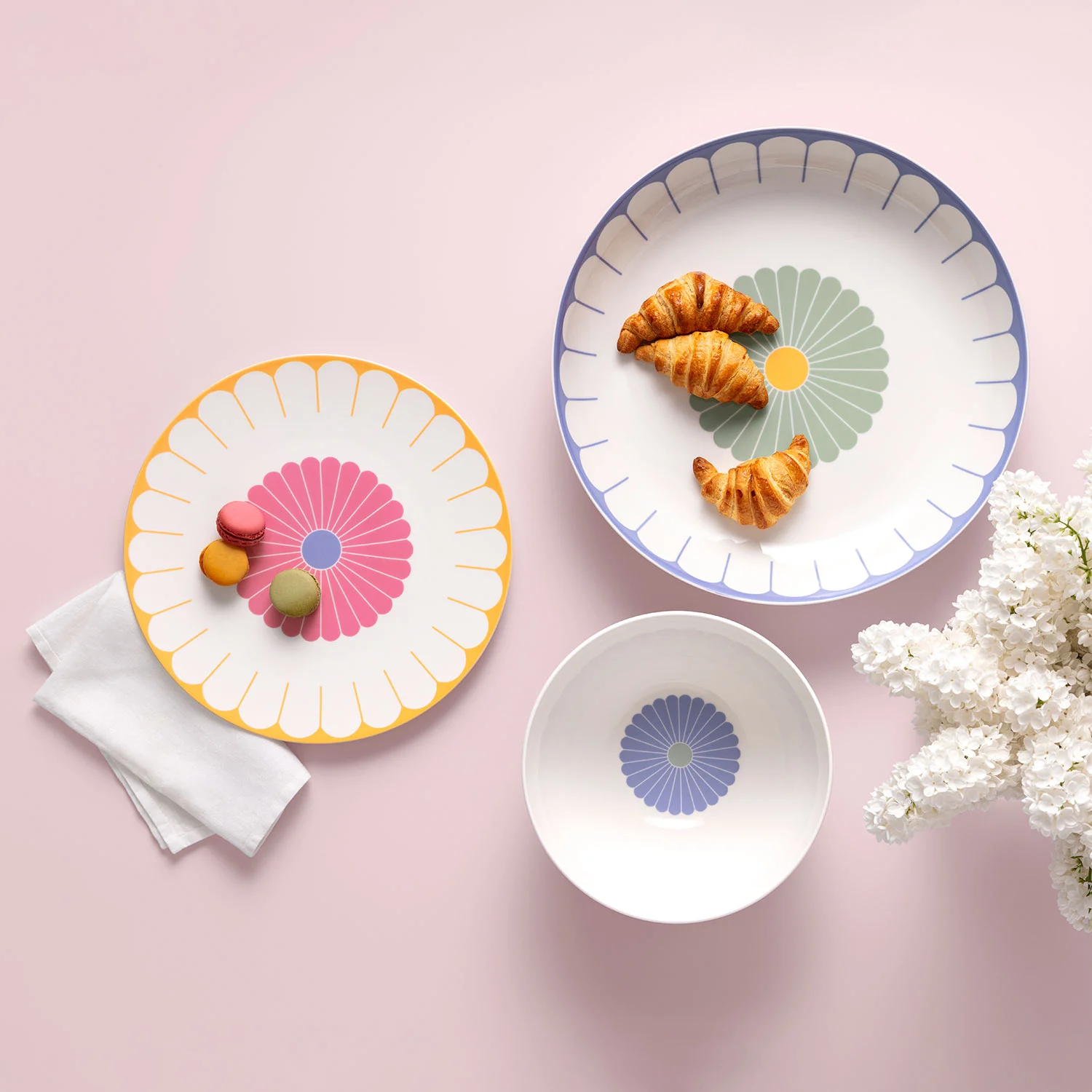 Fleur Couleur Блюдо сервировочное 32 см Villeroy & Boch
https://spb.v-b.ru
г.Санкт-Петербург
eshop@v-b.spb.ru
+7(812)3801977