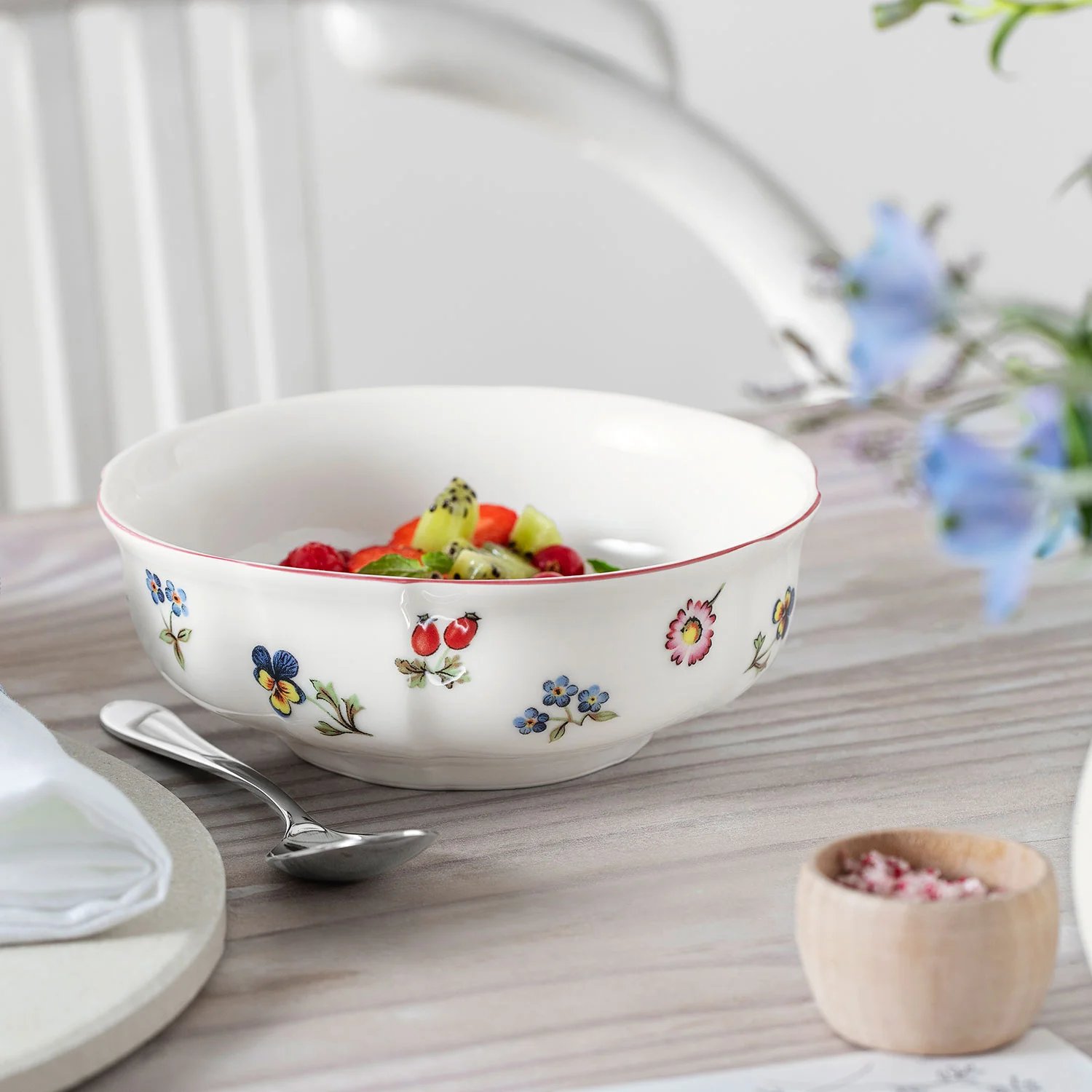 Petite Fleur Салатник индивидуальный 	0,5 л 15 см 				 (1023953900) Villeroy & Boch - spb.v-b.ru