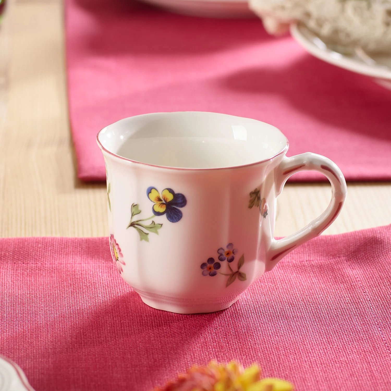 Petite Fleur Чашка для эспрессо 0,1 л (1023951420) Villeroy & Boch - spb.v-b.ru