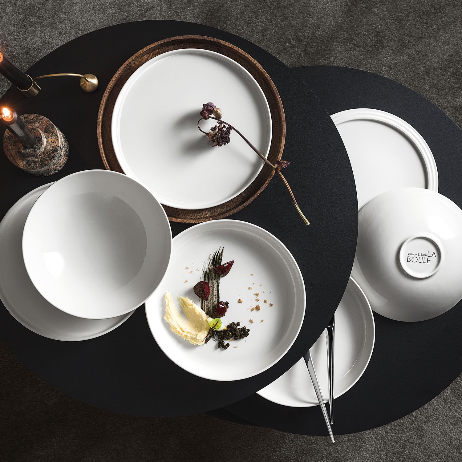 Iconic La Boule White Набор посуды 7 предметов на 2 персоны Villeroy & Boch
https://spb.v-b.ru
г.Санкт-Петербург
eshop@v-b.spb.ru
+7(812)3801977