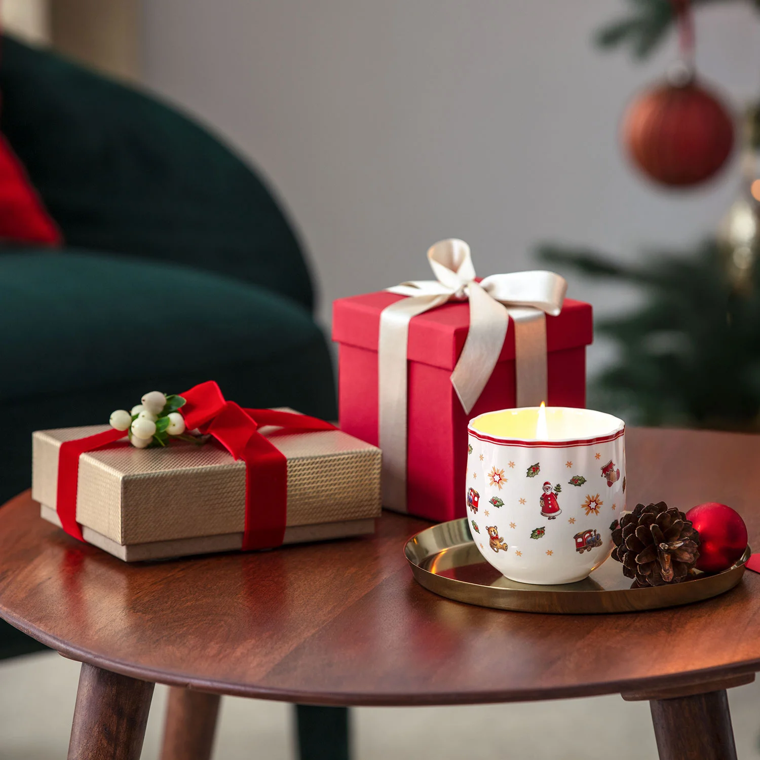 Toy's Delight Подсвечник 9 см с ароматической свечой с запахом корицы  Villeroy & Boch
https://spb.v-b.ru
г.Санкт-Петербург
eshop@v-b.spb.ru
+7(812)3801977