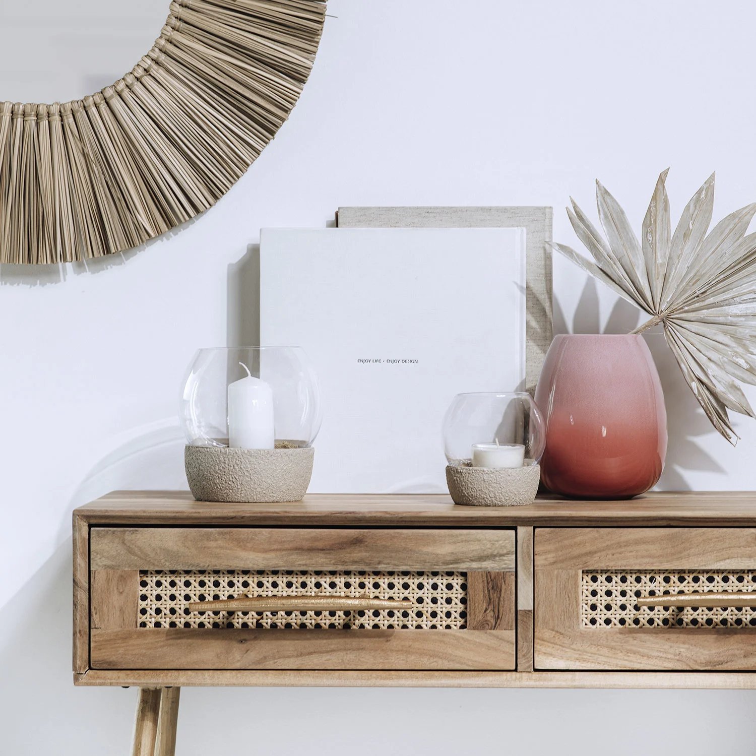 Perlemor Home Ваза высокая 17,5 см Villeroy & Boch
https://spb.v-b.ru
г.Санкт-Петербург
eshop@v-b.spb.ru
+7(812)3801977