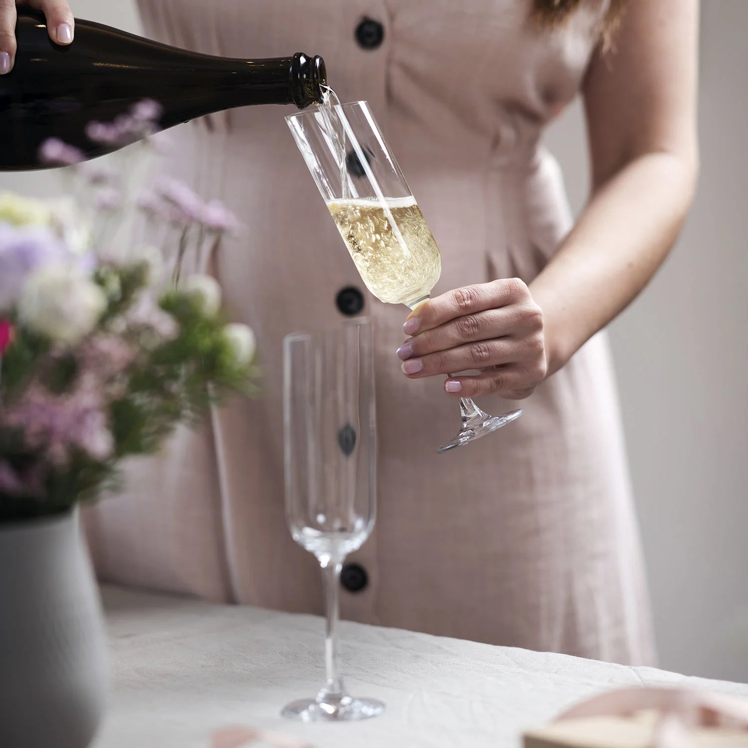 NewMoon Набор бокалов д/шампанского 4 шт. 0,17 л  Villeroy & Boch
https://spb.v-b.ru
г.Санкт-Петербург
eshop@v-b.spb.ru
+7(812)3801977