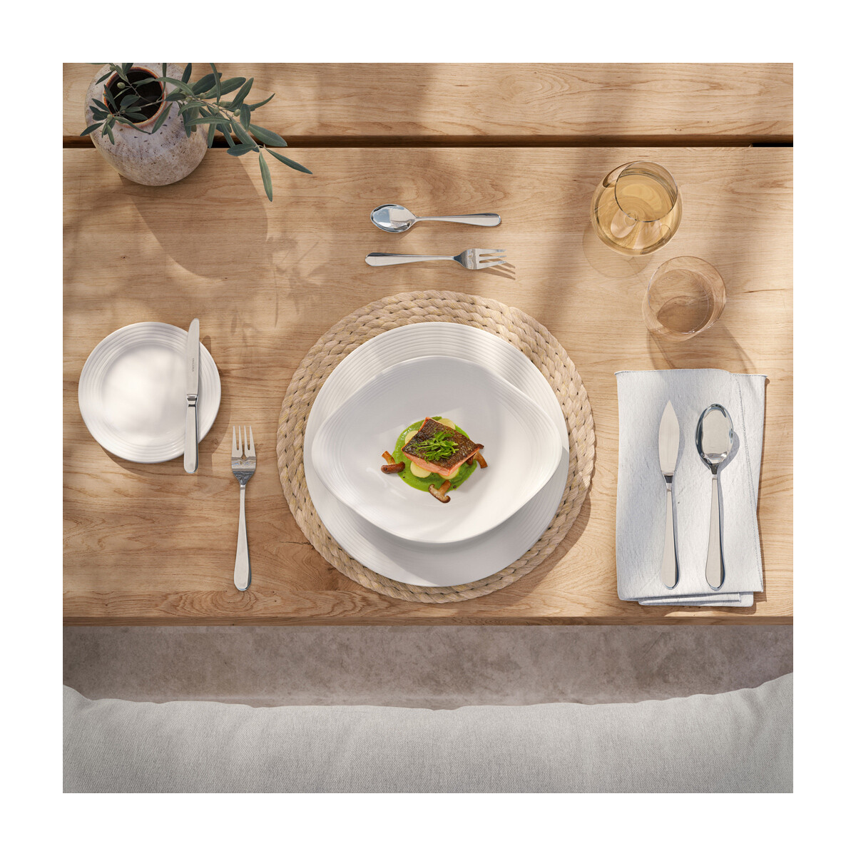 Oscar Нож столовый 233 мм Villeroy & Boch
https://spb.v-b.ru
г.Санкт-Петербург
eshop@v-b.spb.ru
+7(812)3801977